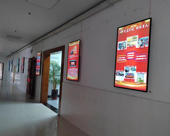 亳州中藥科技學院一批55寸液晶信息發布廣告機安裝完成，投入使用了